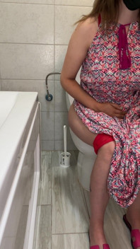 Nhà vệ sinh hàng ngày tập 18