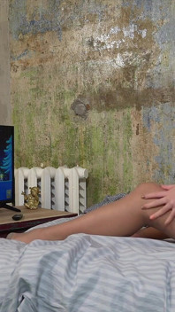 Grace uwielbia uczucie czystych rajstop na nogach Softcore dokuczanie