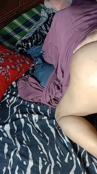 Bhabhi figure seksi baru saya dikongkek keras oleh adik ipar nakalnya