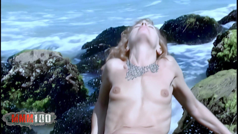 MMM100: アン・ロルカ 熟女 赤毛 アン・ロルカ 海辺のストリップ