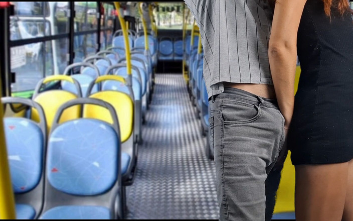 ksalnovinhos: Ejakulasi Di Nakal Di Bus Di Depan Umum!