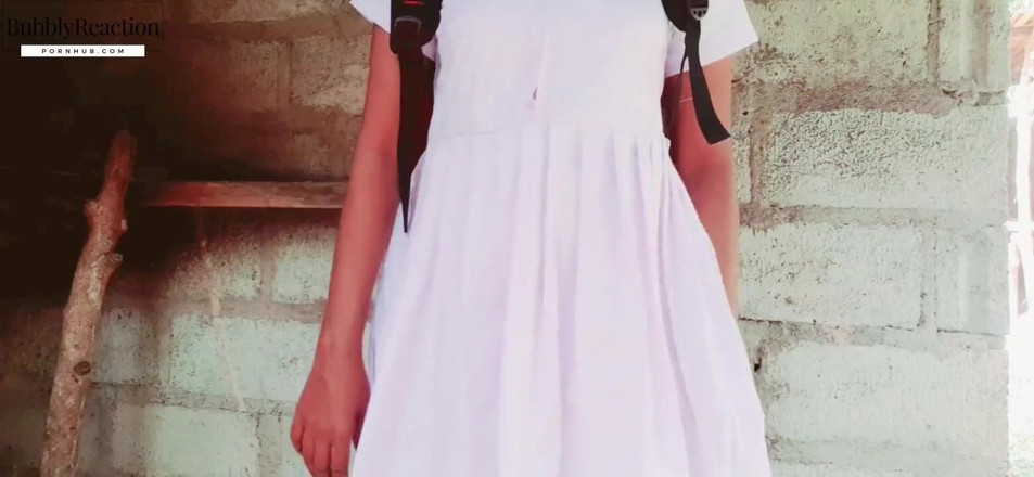 Hashini Hirunika: Srílanská dívka čistý sinhálský hlas