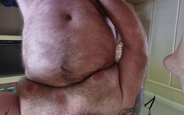WeAreFukBunnies: Fästman filmar en knubbig