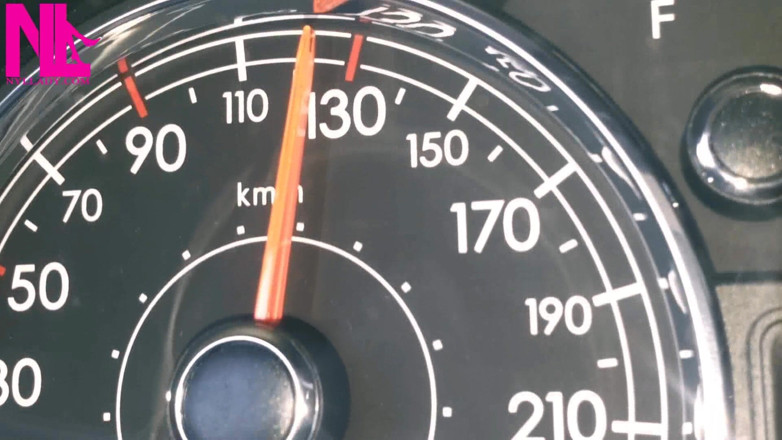 Nyllady: Fast Driving in Lotto Sneakers