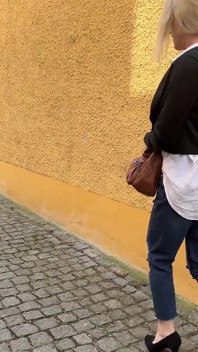 Hot Insights Because of Zipper Jeans! Tranny Girl Cums on Public Park Bench!