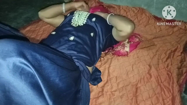 Savita5343: Desi Ex-hotwife Hardcore Fuck Doggy Style Fucking in Hindi Hot...