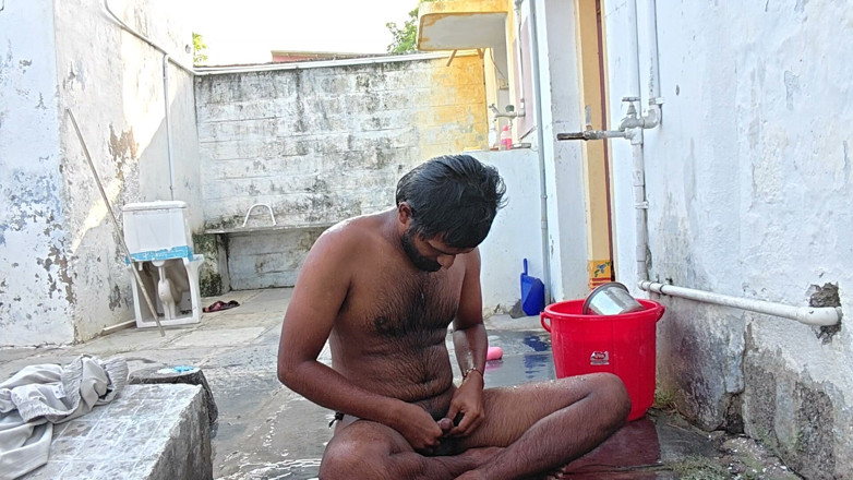 KUMBHA MANOJ KUMAR: Xhard - Outside Bathing Video Kumbha Manoj Kumar