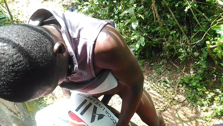 Moviesporn1: Zrób głęboko na moją pulchną dupę