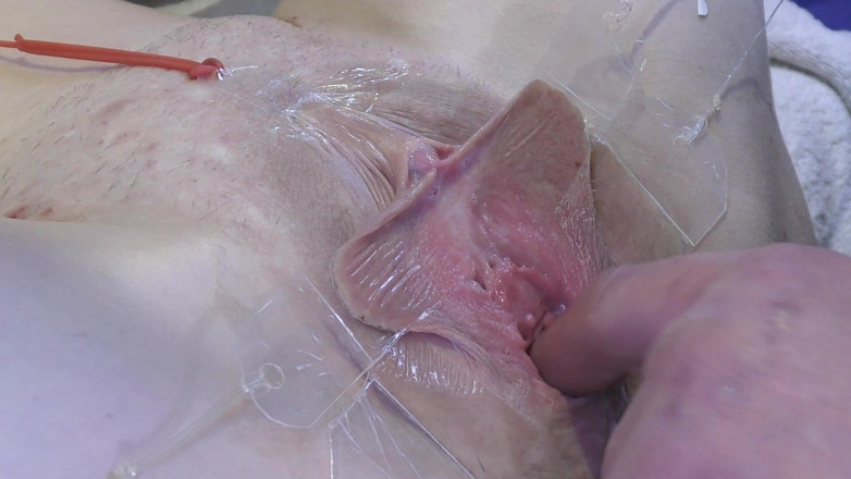 deep keely: 3 Облизывание киски, распространённое далеко от очень близкого