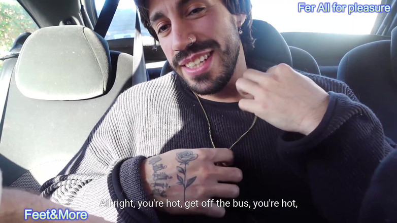 Fer All for pleasure: Tony est pris dans la voiture et est chatouillé