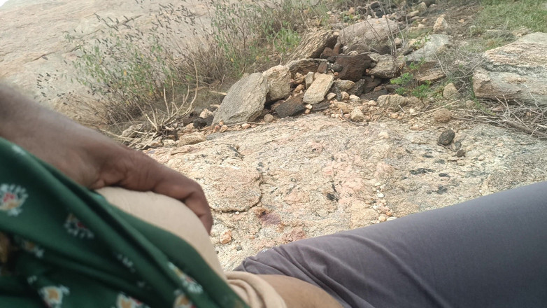 Magilmathi: Mujeres casadas tamiles al aire libre parte 3