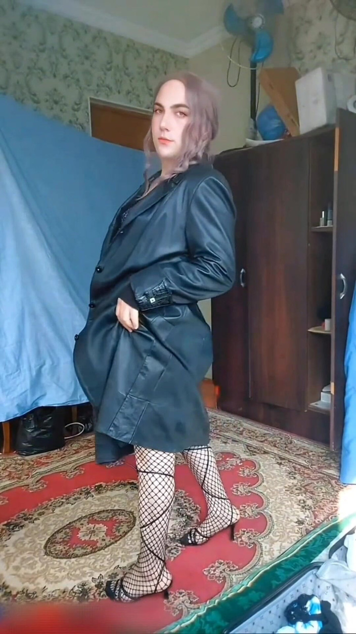 Kitty_Cross: Schlampe mit dickem hintern und transvestiten, sissy, schwuler weißer arsch,...