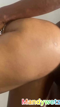 Peituda rabuda ela é doce na namorada latina do meio