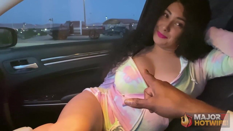 Rome Major Hot Wife: Joggen, hotwife, autofahrt