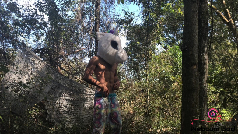 Arthur Eden aka Webcam God: Percaya pada unicorns (4 k)