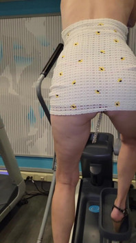 Elliptical Cunt and Plug