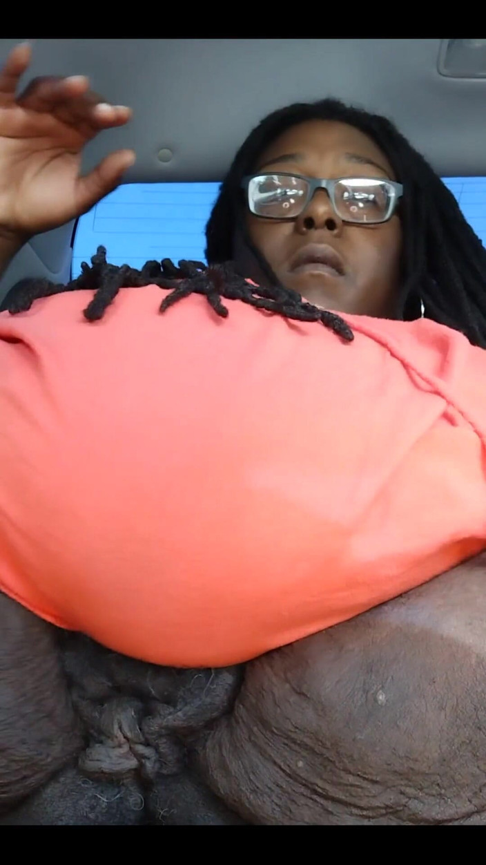 His Queen Suga: Sperma-Stream ...