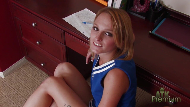 ATK Fans (Lesbians): Blowjob
