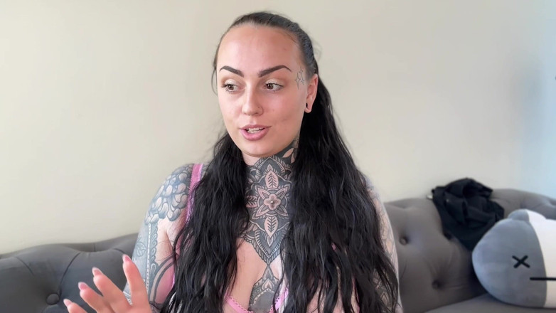 Miss Valentina: Kadın kılıklı doğum günü sürprizi