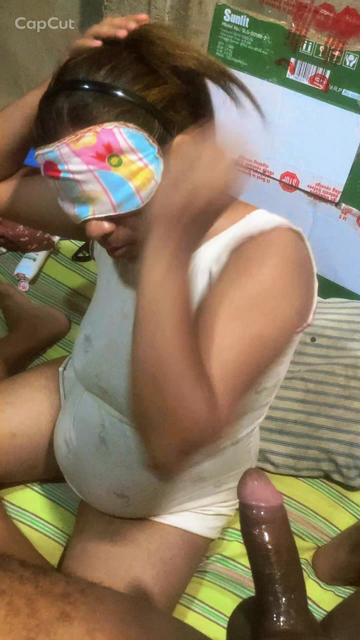 Tiyana: ผัวเพิ่งกลับบ้านทํางานโบโลลึกและเย็ดหีท่าหมาตด