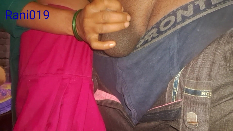 Rakesh: India ama de casa Rani follada