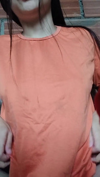 I'm Hot Do You Like My Big Tits?