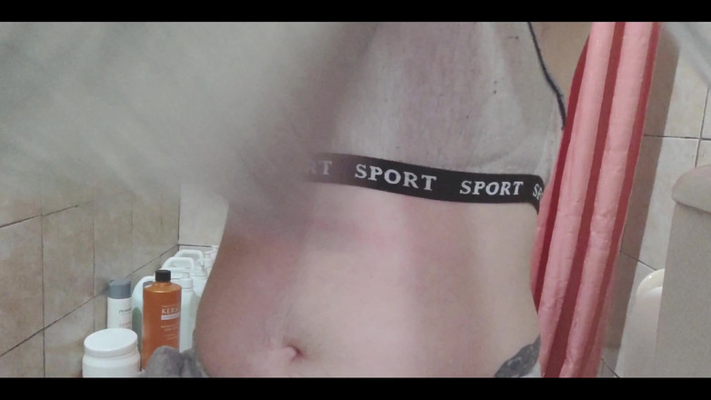 RavenHearth666VIP: Aku tahu kamu mengawasiku saat aku lagi ganti baju