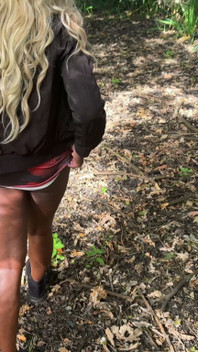 Ebony Outdoor Solo Tease - Nude in the Woods