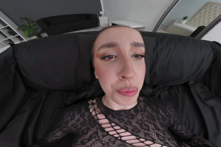VRPornjack: Lara Sins - Going the Dick - Stance