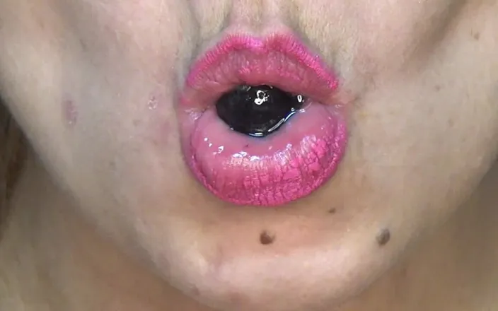 Angel eyes studio: Amazing Kinky Show with Big Fruits!!