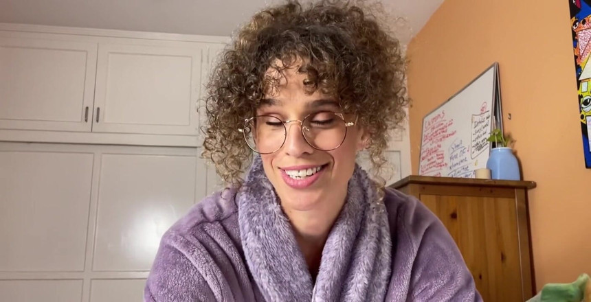 VibeWithMommy: Stiefmutter will sich fickfähig fühlen! Also gehe ich in mein...