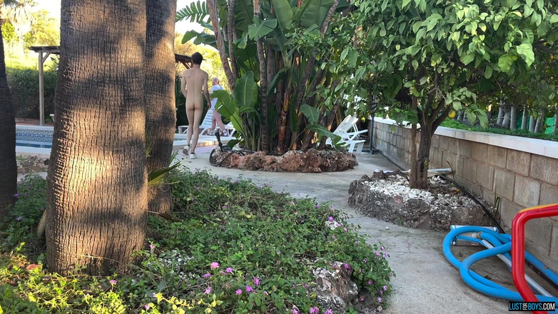 Lust for boys: Un barrage de bites implacable - partie 2