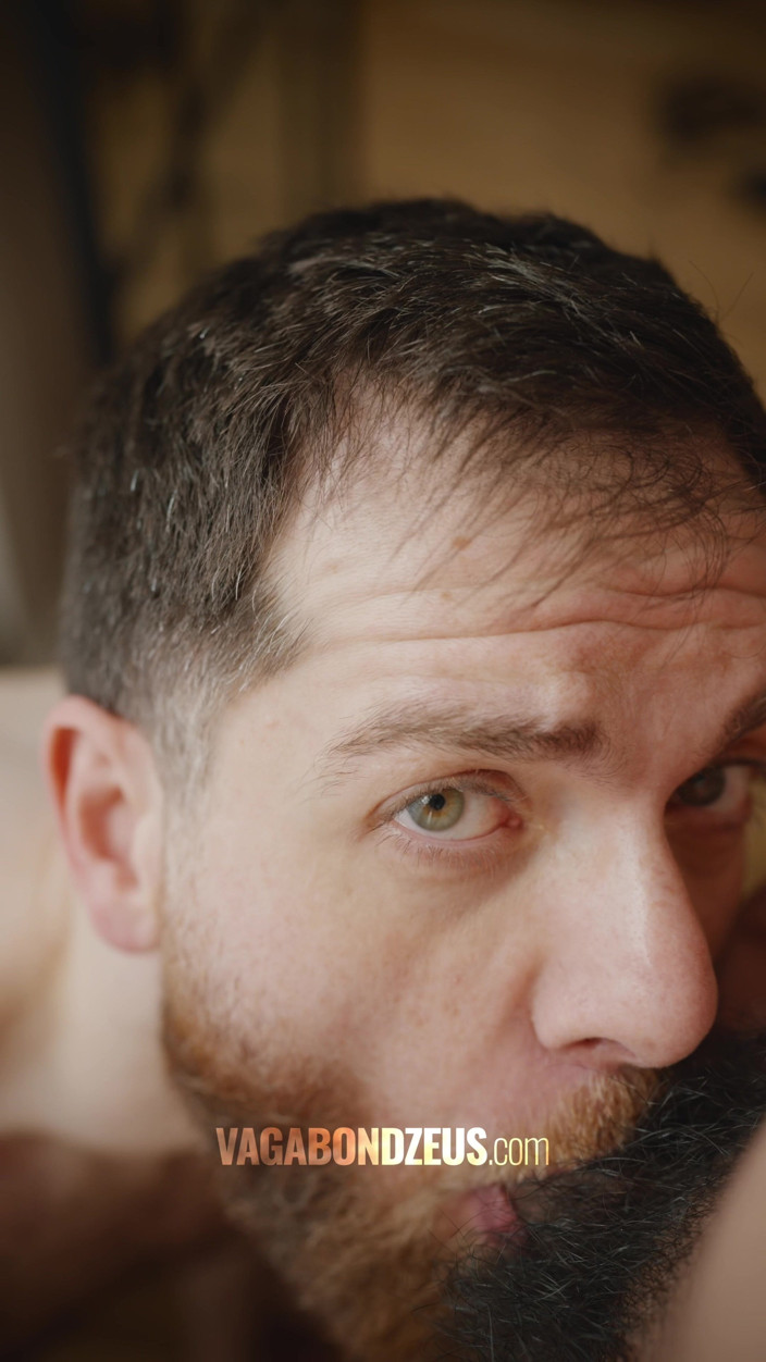 VagabondZeus - Erotic Filmmaker: Lontra Siriana È Il Mio Schiavo Sessuale E Sono Stato Scopato