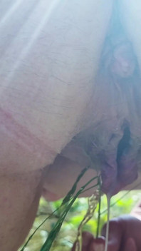 Meine sperma-fotze pisst in der Wildnis