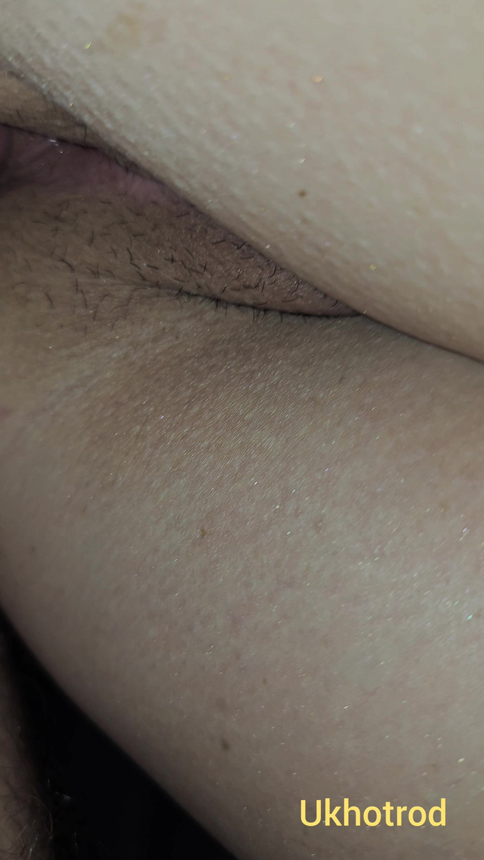 UK Hotrod: Creampie anal larut malam