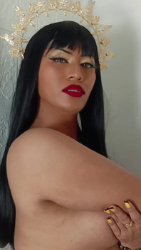 Mistress Katrina Buenas