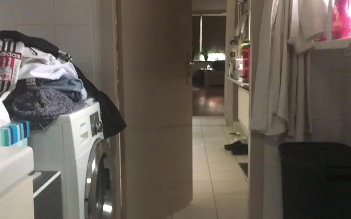 Double-Dutchies: Caught Jerking off in Bathroom Ends in Sucking and Some...