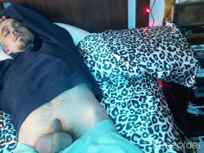 Sexy possum: どうやら私は疲れすぎてオナニーをすることができなかったようです(は)うなずき、それから目を覚まして、さらにけいれんしようとしました