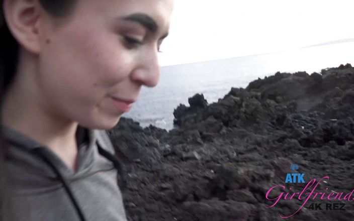 ATK Girlfriends: Virtuell semester Hawaii med Ariel Grace 6/12