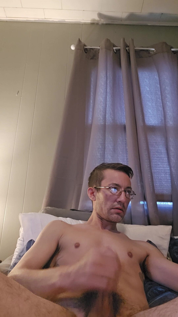 Jack Bell: Una sega veloce prima che la fidanzata a casa