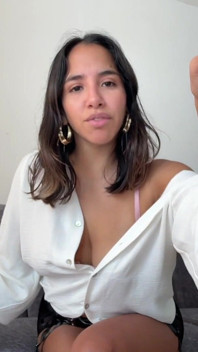 Vuoi essere esposto, ragazzo con le mutandine?