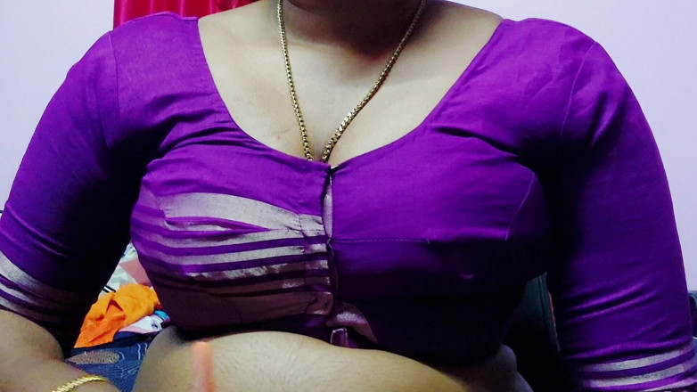 Desi Mohini: Sâni mari desi