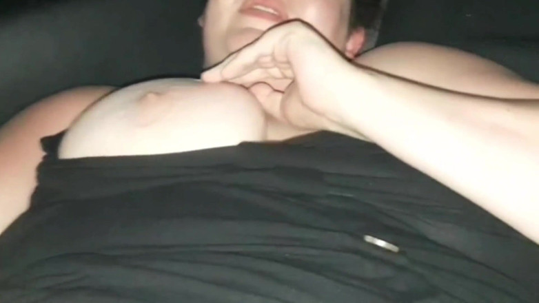 Real homemade BBW BBC porn: Youngenglishbbw - Hraní s mojí kundičkou ošukaná lahví
