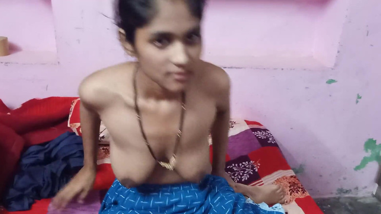 Couplemastiii: Jebanie My Desi Bhabhi w Moim Pokoju. Kilka dni temu...