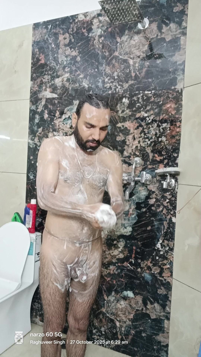 Rajasthani-old-lover: भारतीय राजस्थानी लड़का पड़ोसी सौतेले पापा के साथ मास्टरबेशन दिखाता है और चूसता है