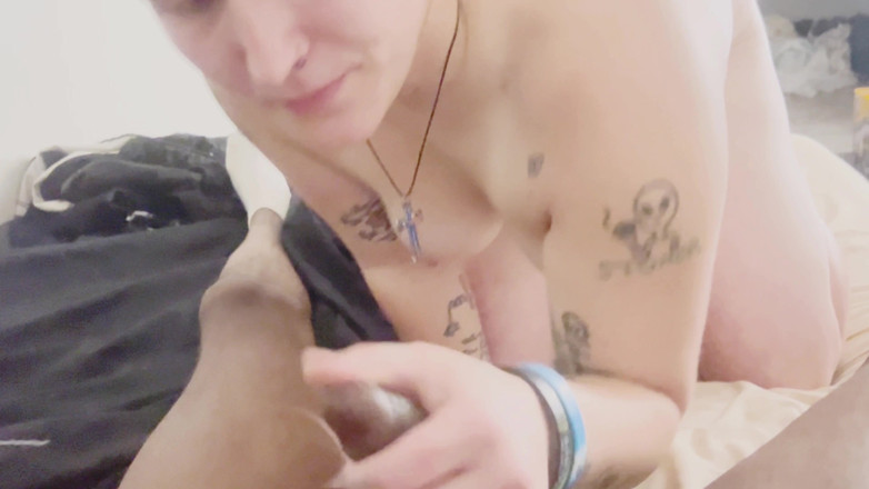 Thekookiejar: Stiefmutter fickt ihren stiefsohn, während ehemann weg ist