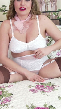Sophia Delane en medias vintage, masturbación