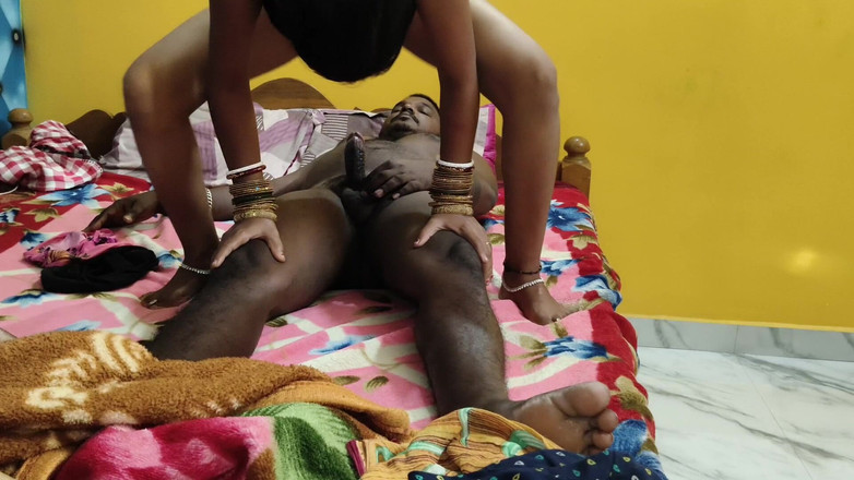 Nikku: Hintli ateşli kız arkadaş sikişiyor