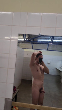 Mirroring Dick All Around