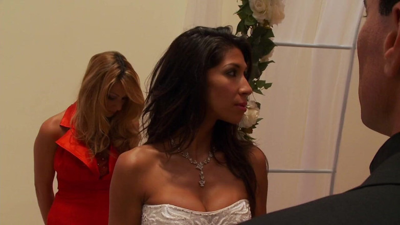Good Wives Never Get Caught: Best Man Goes the Extra Mile for His Friend's Bride